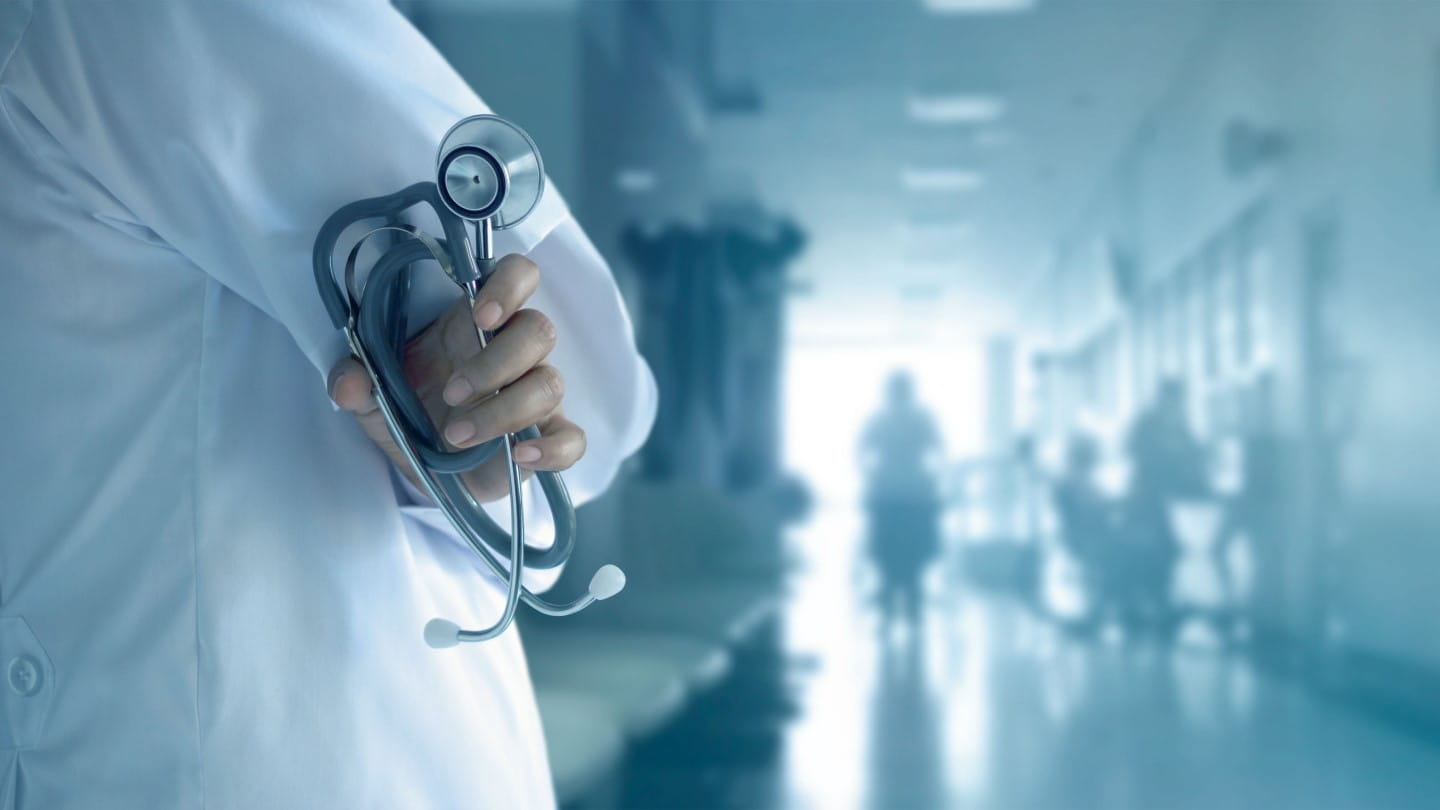 Dr with stethoscope