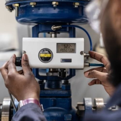 Engineer using Spira-trol